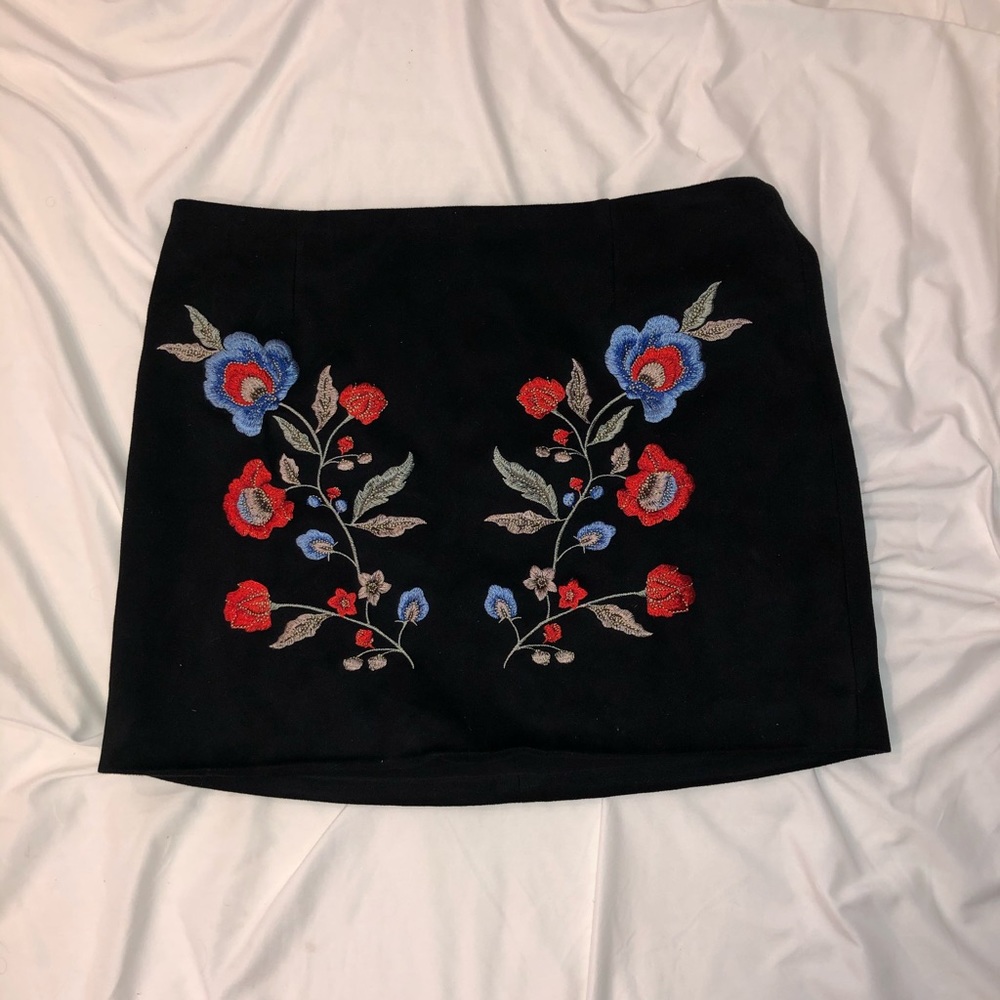Forever 21 skirt